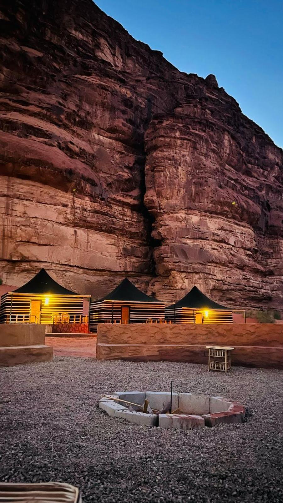 Rum Solaris Bubbles Camp Wadi Rum Exterior photo