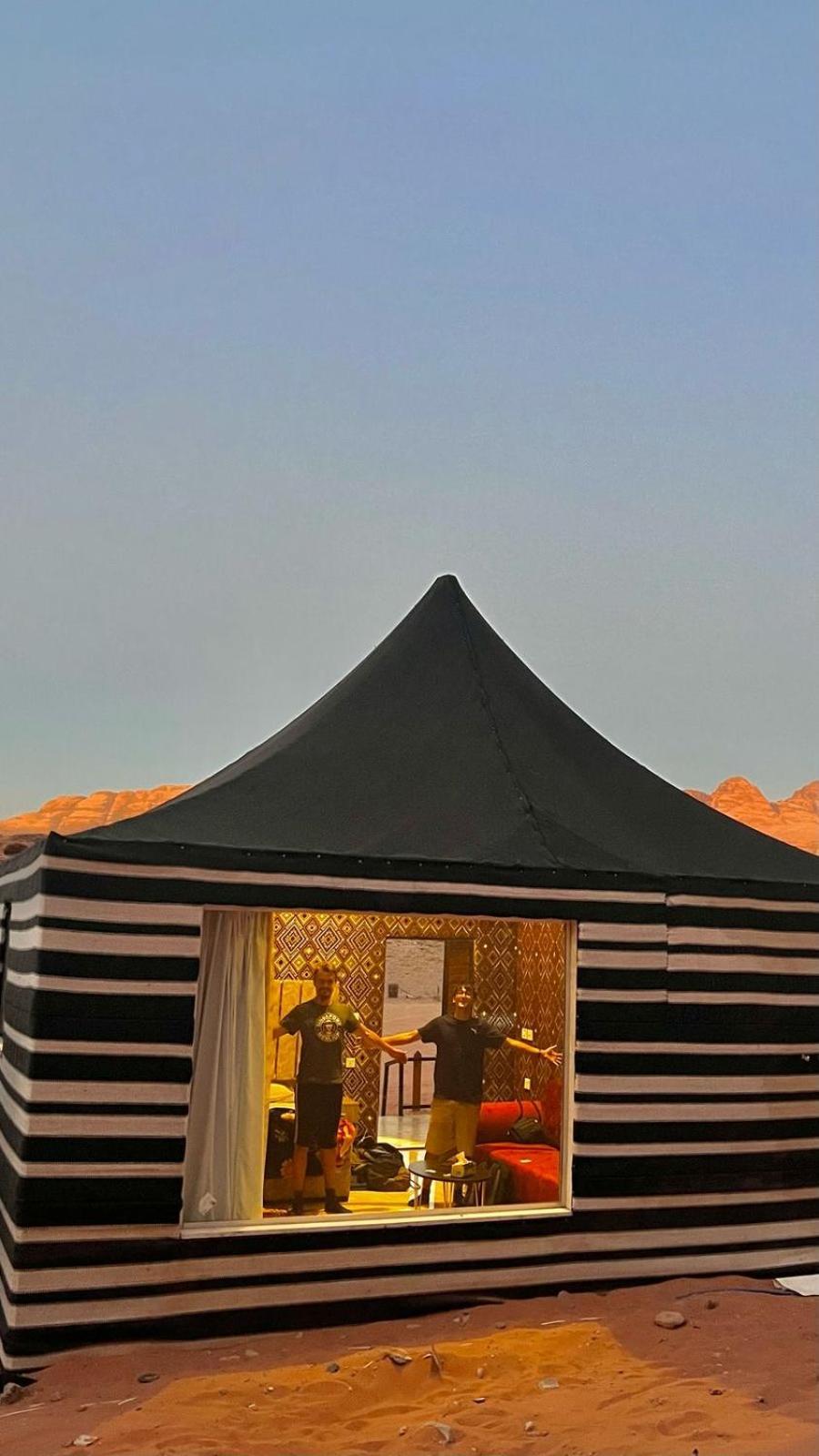 Rum Solaris Bubbles Camp Wadi Rum Exterior photo