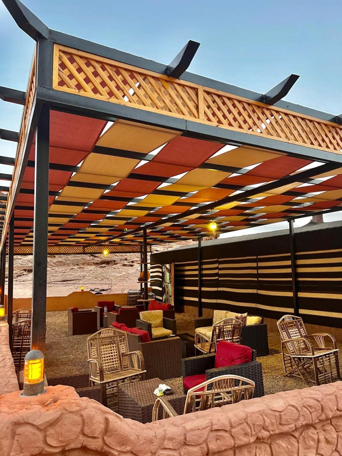 Rum Solaris Bubbles Camp Wadi Rum Exterior photo