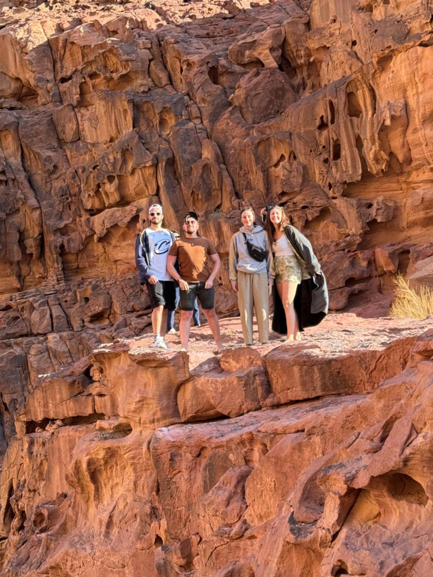 Rum Solaris Bubbles Camp Wadi Rum Exterior photo